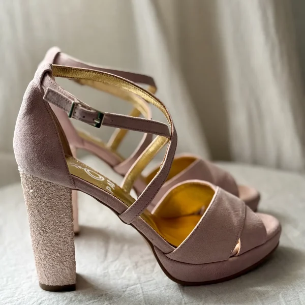 Sandalia terciopelo rosa Claudia