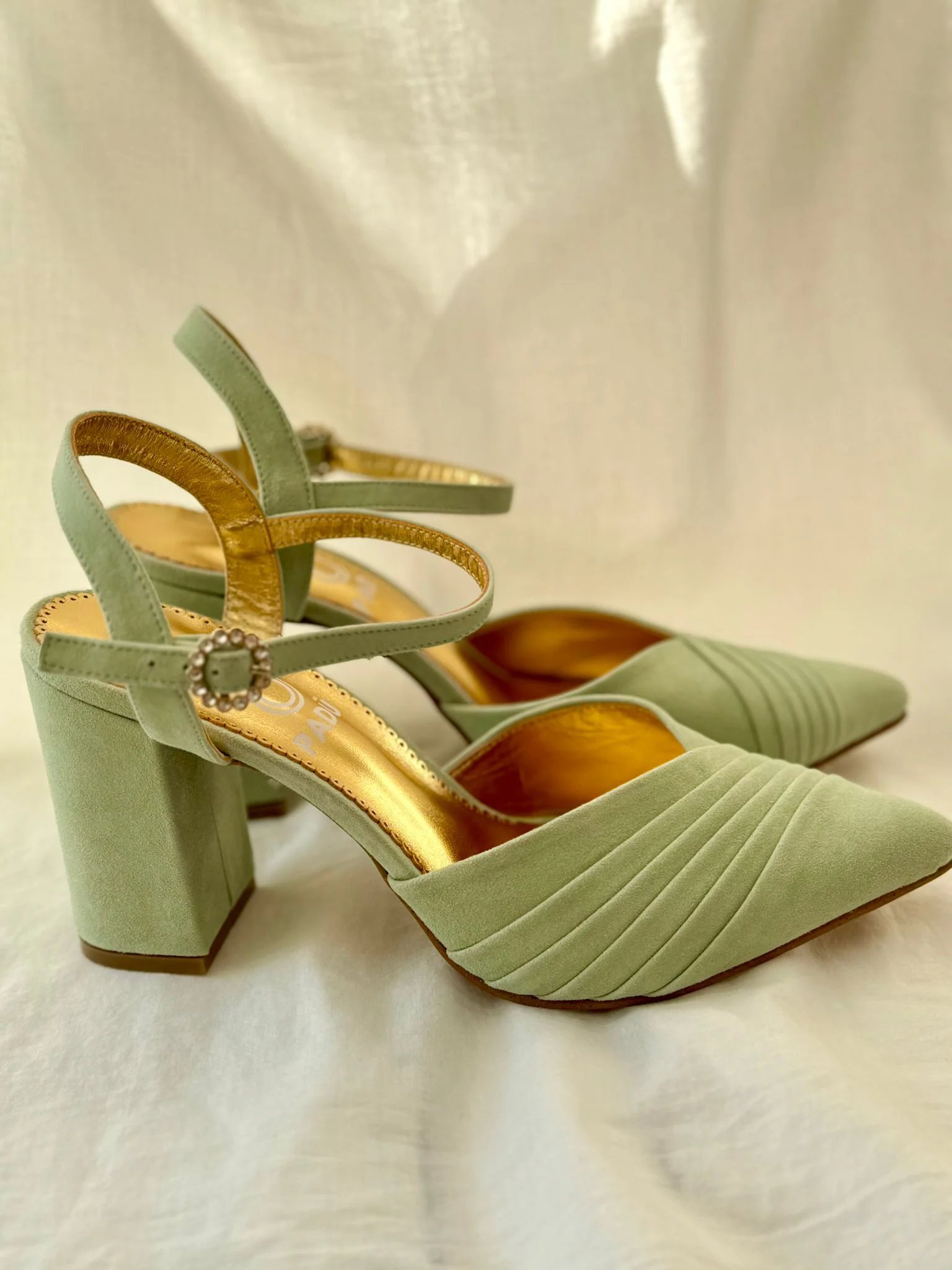 Salón modelo Gabriela