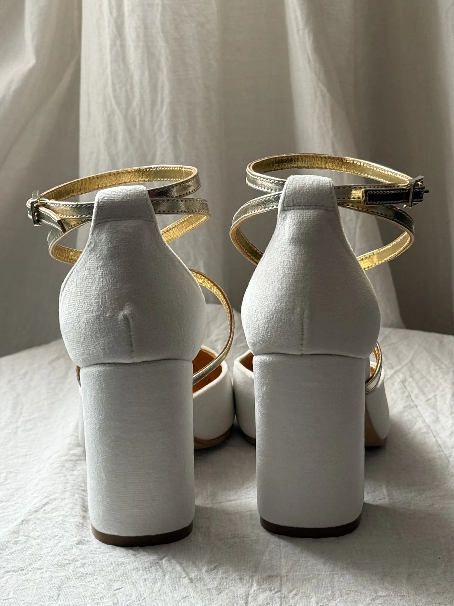 Zapatos de terciopelo modelo Patricia - Imagen 3